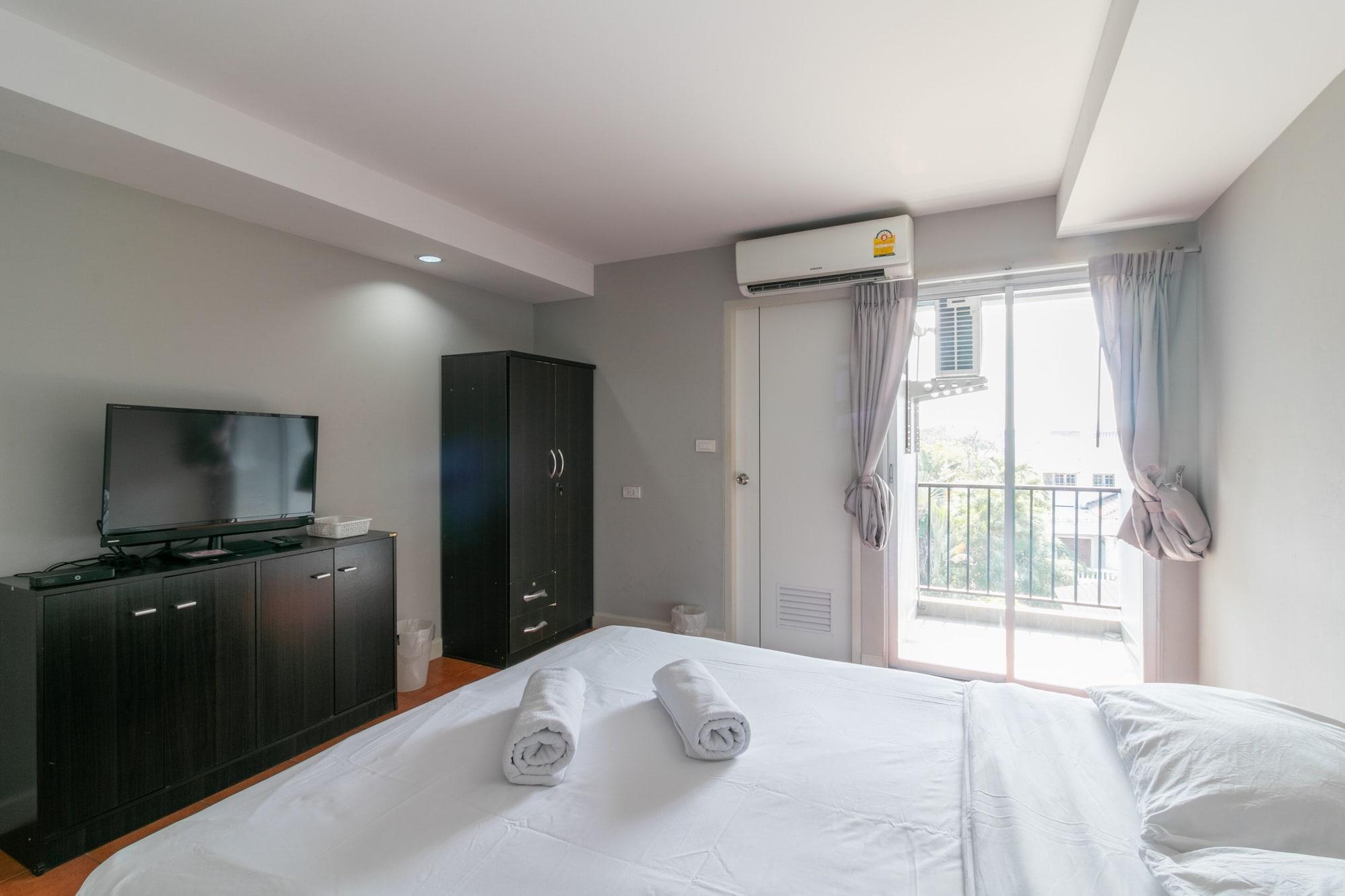 Resortel Lat Phrao 91 Бангкок Екстер'єр фото