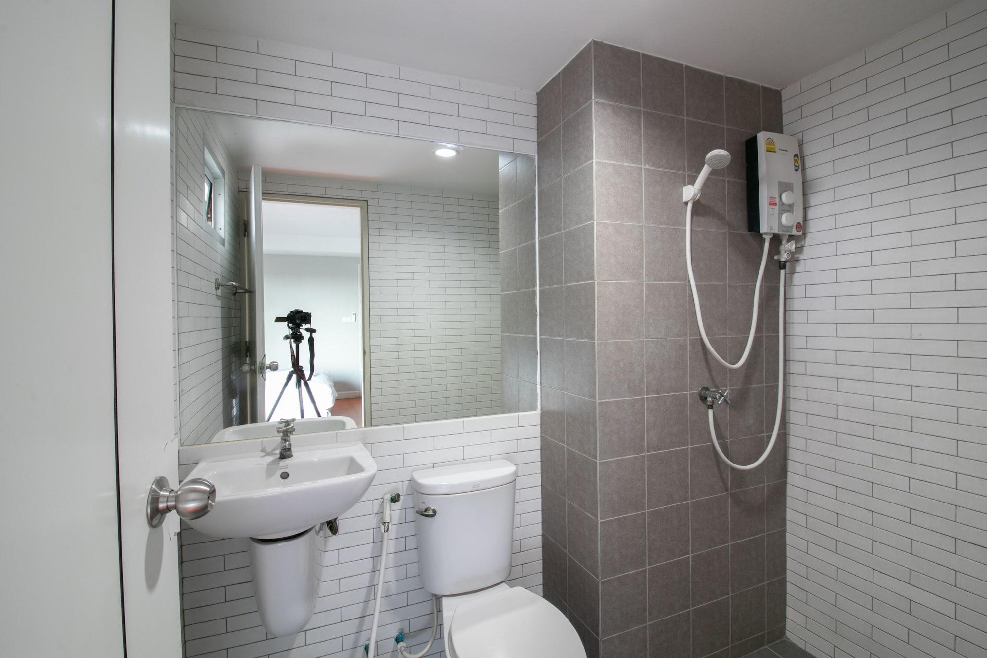 Resortel Lat Phrao 91 Бангкок Екстер'єр фото